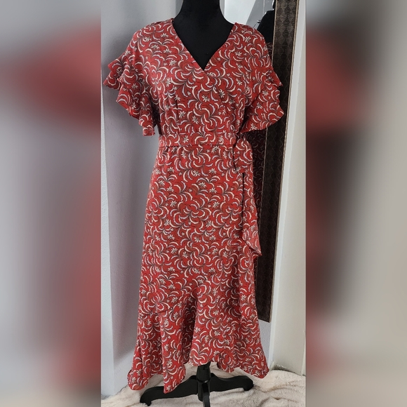 Max Studio Ruffle Wrap Dress Size L - Picture 3 of 10